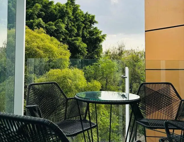 Luxury New Cozy 2 Bed In The Heart Of Roma